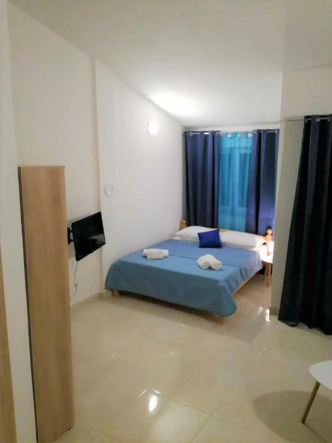 Apartman Adriatic Traù Esterno foto