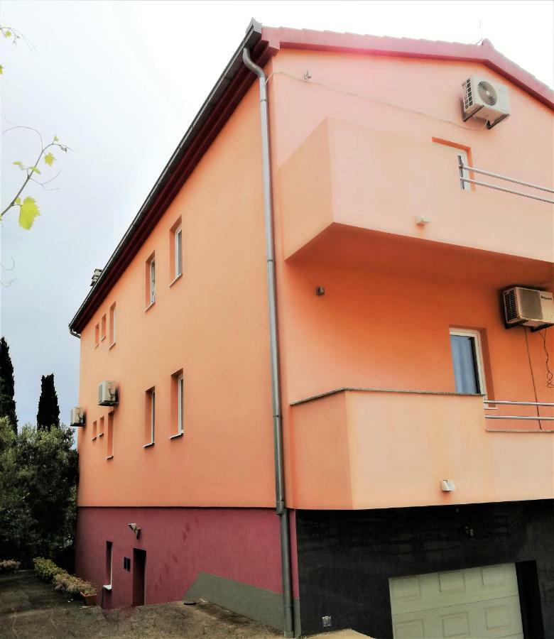 Apartman Adriatic Traù Esterno foto